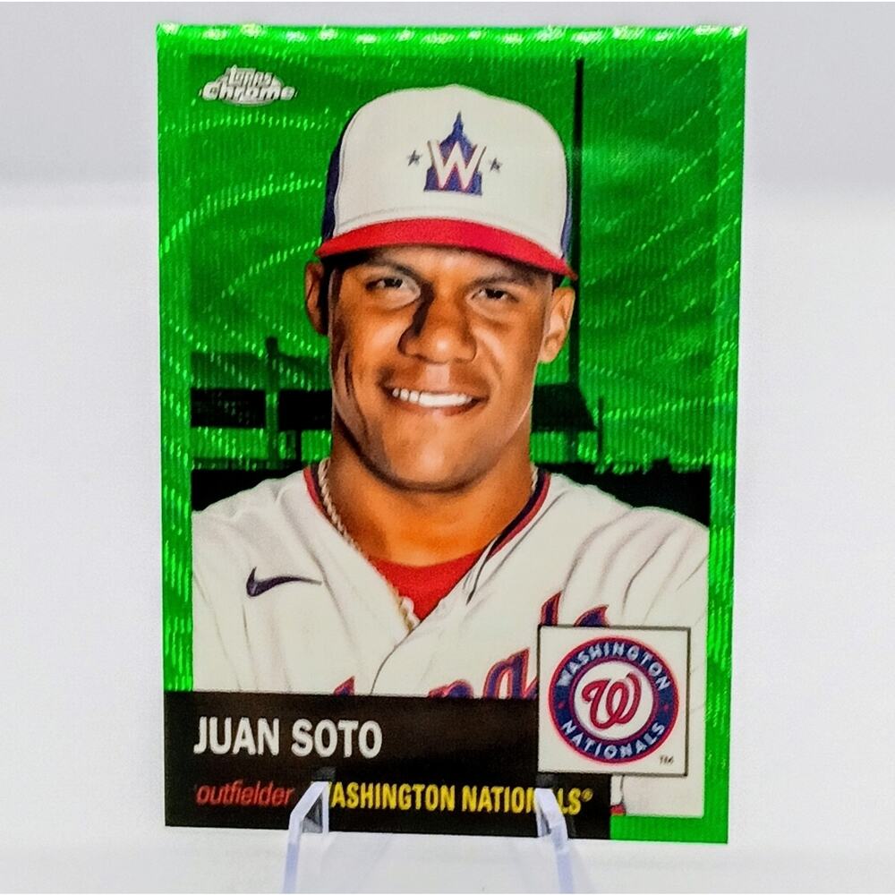 Topps Chrome Green Refractor #300 Juan Soto 2022 SP /99